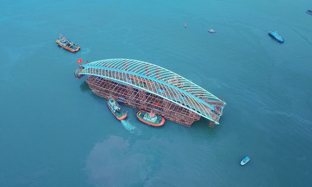 Cận cảnh 