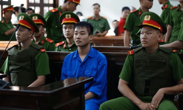 Vụ 3 mẹ con bị sát hại ở Đồng Nai: Cha mẹ của bị cáo Nguyễn Đức Anh bất ngờ xuất hiện 