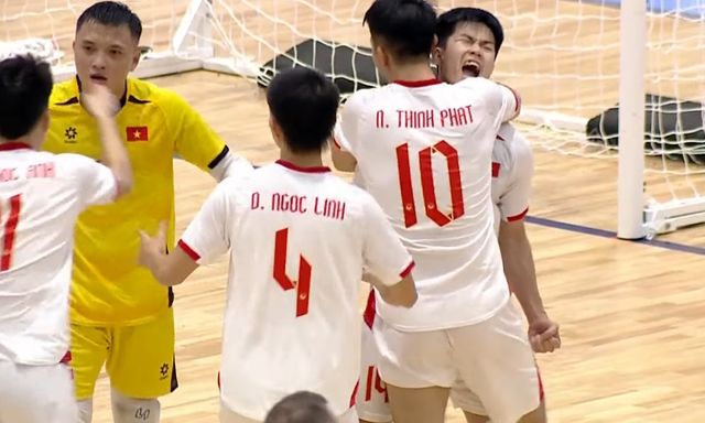 Hạ gục Indonesia theo kịch bản nghẹt thở, tuyển Việt Nam mở ra cơ hội tranh HCV với Thái Lan