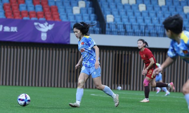 Tuyển Việt Nam để thua tuyển Trung Quốc trước thềm giải đấu tranh vé World Cup