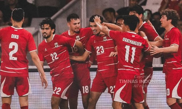 Tuyển Indonesia tạo địa chấn với chiến thắng tưng bừng, gián tiếp thách thức tuyển Việt Nam