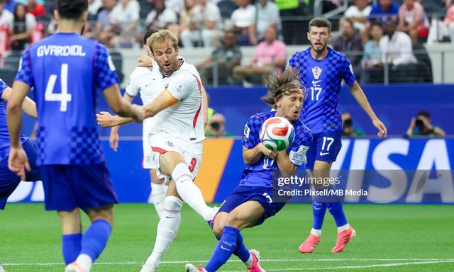 Nghiền nát Croatia, Tam sư thách thức cả thế giới cho ngai vàng World Cup