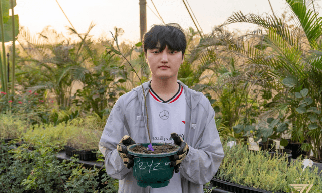 Peyz tiếp tục nối dài thành tích 