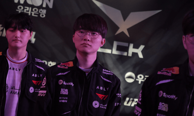 LCK tiếp tục khiến chính các đội trong khu vực gặp khó