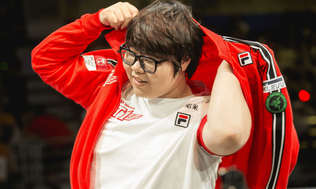 Hỗ Trợ huyền thoại Wolf bất ngờ bị 