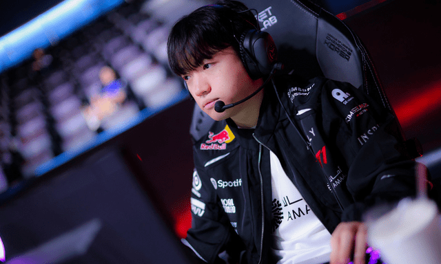 Đây chính là điểm yếu lớn nhất của T1 trong ngày ra quân LCK Regular Seasons 2026