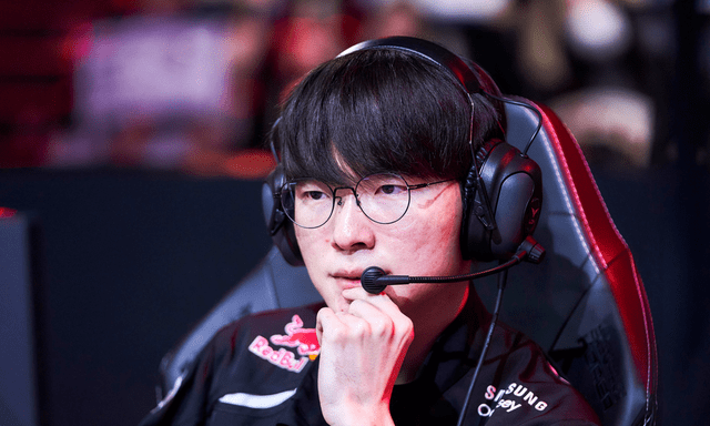 Faker chia sẻ sự thật đằng sau bức ảnh 