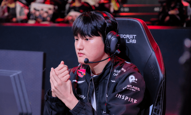 Cựu huyền thoại SKT T1 đã chốt luôn kết quả ngay từ khâu cấm chọn của đội nhà