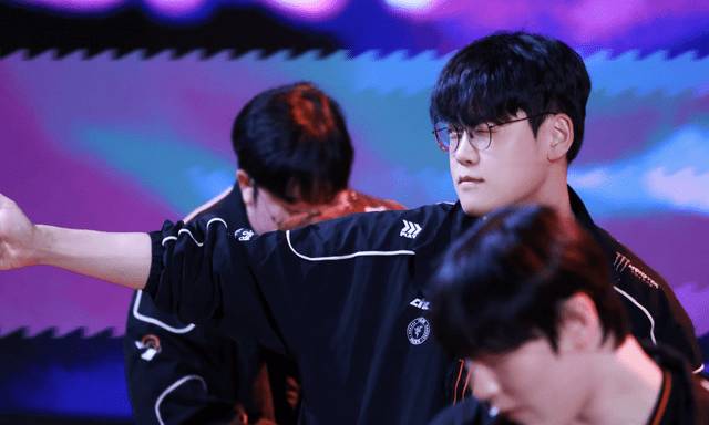 Gumayusi hé lộ đối thủ muốn đối đầu nhất là 2 cái tên 