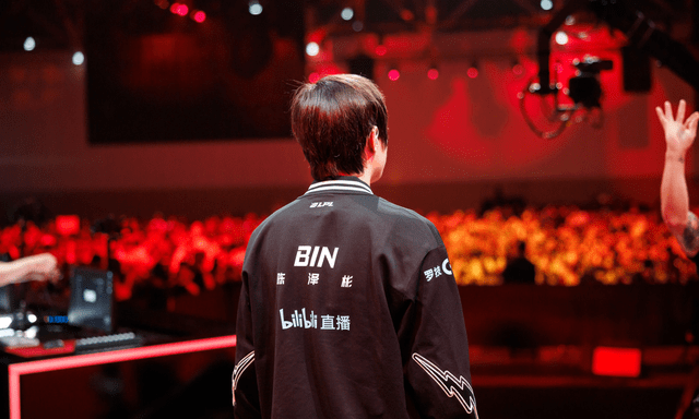 Vị tướng LMHT hot bậc nhất meta trước nay sở hữu thông số chạm đáy ở MSI 2026