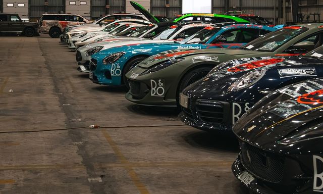 Gumball 3000 mang ‘bãi xe đắt nhất thế giới’ đến VN: Trưng bày 120 siêu xe, đủ bộ Chiron, Huayra BC, Carrera GT