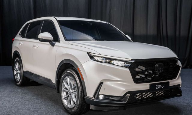 Bị chê đắt ở Việt Nam, Honda CR-V lại vượt mặt CX-5 để trở thành 'vua SUV C' ở thị trường này