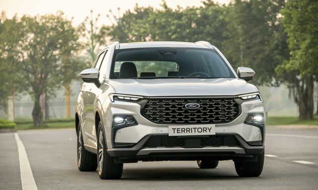 Cơ hội nào cho Ford Territory soán ngôi Mazda CX-5 thành vua doanh số phân khúc trong năm nay?