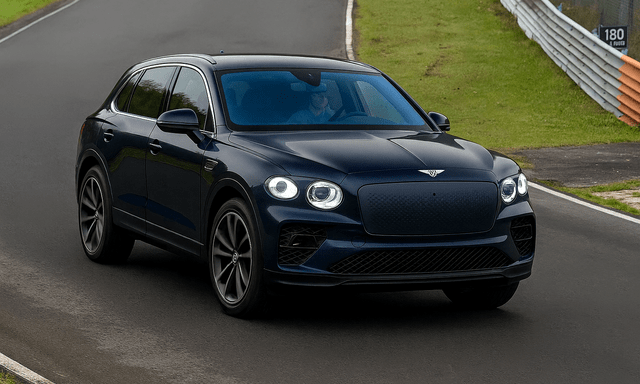 Bentley sắp có xe SUV nhỏ hơn Bentayga: Động cơ thuần điện, nội thất không 'đu trend' màn hình lớn