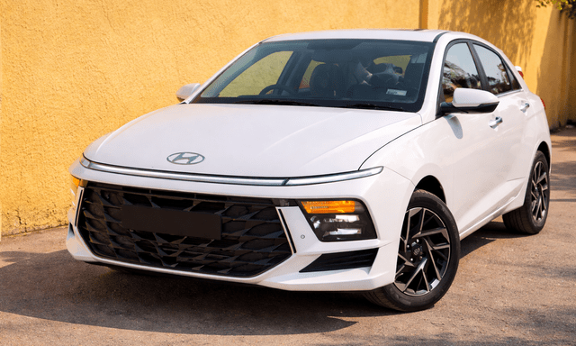 Soi chi tiết Hyundai Accent mới ra mắt: Có ghế chủ tịch, giữ làn như xe sang, sẵn sàng khiến Vios và City 'toát mồ hôi'