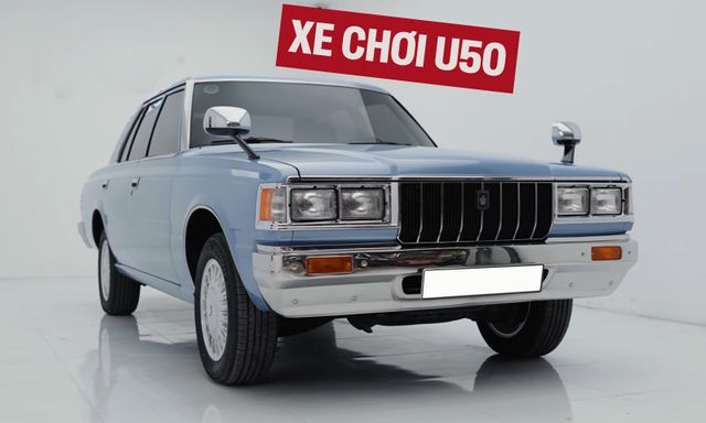 Dân chơi Việt 'hồi sinh' Toyota Corolla Crown hơn 45 tuổi: Cắt, hàn từ từng chi tiết nhỏ, lắp màn hình lớn, sơn màu như trên 'Mẹc G'