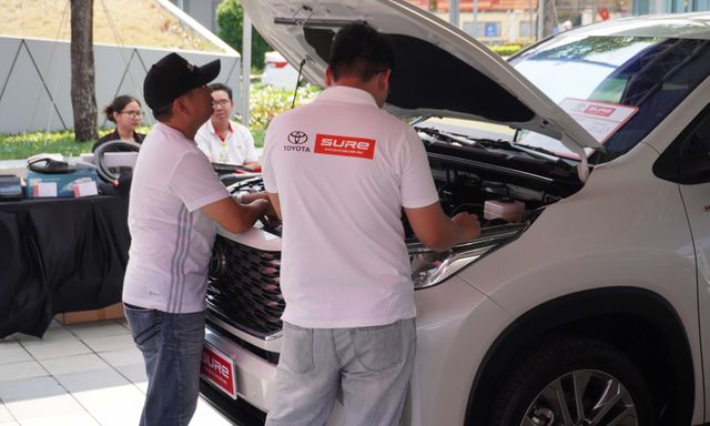 Xe cũ chính hãng Toyota dần hút khách Việt