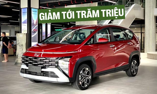 Hàng loạt MPV đua giảm giá, có mẫu ưu đãi tới cả trăm triệu, lăn bánh chỉ như giá niêm yết