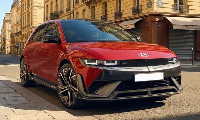 Hyundai Ioniq 5 mới lộ diện trên đường: Dáng quen thuộc nhưng nhiều chi tiết được tinh chỉnh, dàn gầm cải thiện, pin có thể lớn hơn