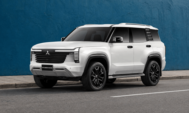 Mitsubishi Pajero mới rục rịch trở lại: 3 phiên bản, lớn hơn Land Cruiser, vẫn đậm chất off-road dù dùng máy hybrid