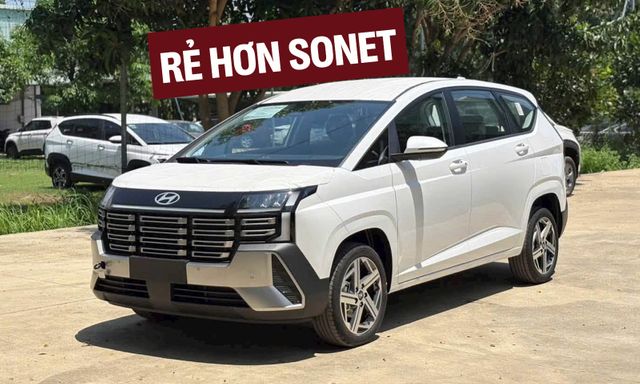 Hyundai ‘chơi sát ván’ trong cuộc đua ưu đãi: Stargazer rẻ hơn Sonet, Santa Fe nối dài mức giảm 220 triệu đồng 