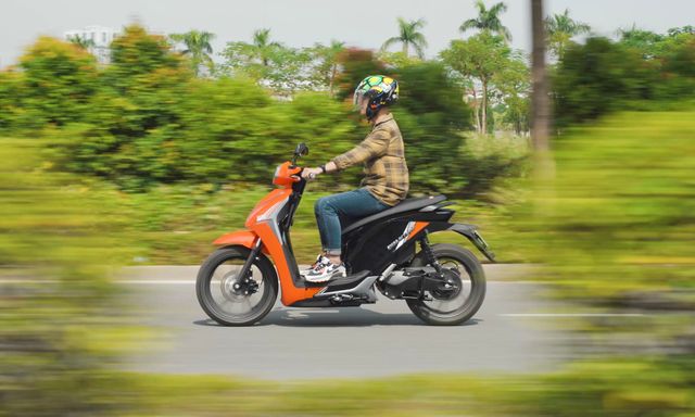 Loạt xe máy điện tại Việt Nam có thể đi hơn 150 km sau mỗi lần sạc