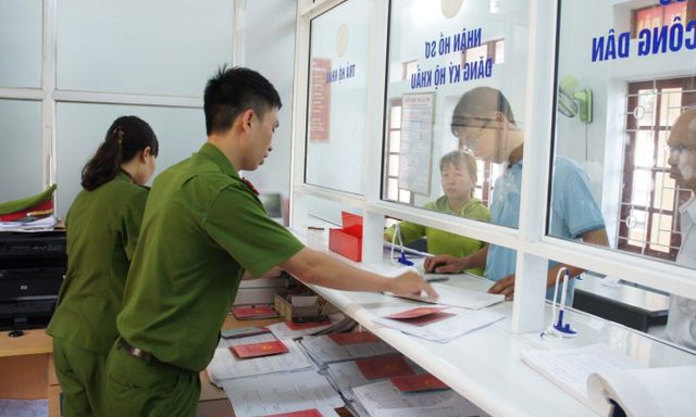 Thông báo mới của TP. Hà Nội về đăng ký thường trú, tạm trú: Người dân cần biết để tránh bị xử phạt