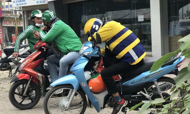 Phó Giám đốc BHXH TP.HCM: Xã hội sẽ phải chịu gánh nặng nếu người chạy xe ôm công nghệ không được tham gia BHXH, bảo hiểm tai nạn lao động...