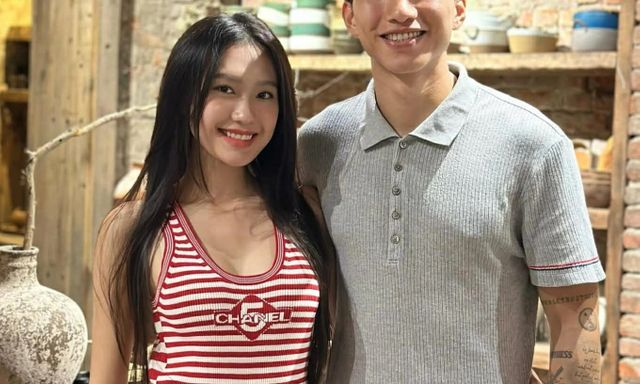 Bức ảnh Đoàn Văn Hậu gặp gỡ Doãn Hải My ngay trước thời điểm đặc biệt được chia sẻ trở lại