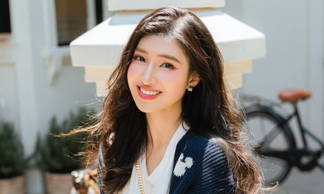 Hậu làm dâu hào môn, Á hậu Phương Nhi bất ngờ xóa tài khoản MXH, rời xa hoàn toàn showbiz?