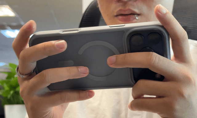 Bảng nhãn smartphone đầu năm 2026 gọi tên iPhone 17 Pro Max: Siêu phẩm Android đạt điểm 10 tuyệt đối vẫn phải ngậm ngùi đứng sau?