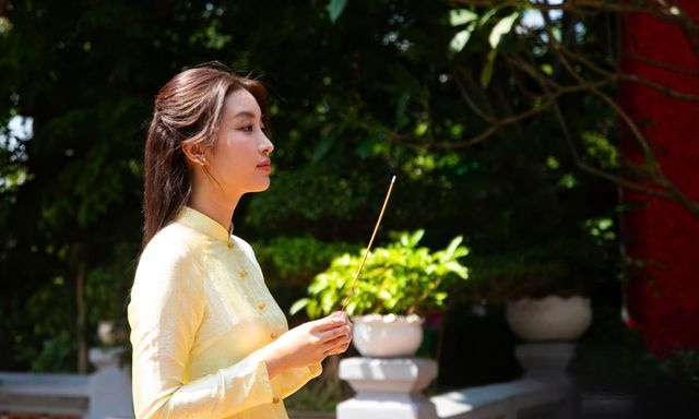 Nhận vai Đại sứ, Hoa hậu Đỗ Mỹ Linh làm 