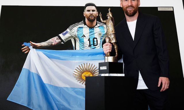 Báo thân Real trao giải thưởng độc nhất vô nhị cho Messi, Ronaldo được xếp ở đâu?