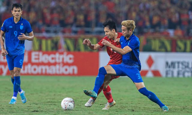 Nóng: Thái Lan chốt đội hình dự AFF Cup, 2 “khắc tinh” của tuyển Việt Nam vắng mặt