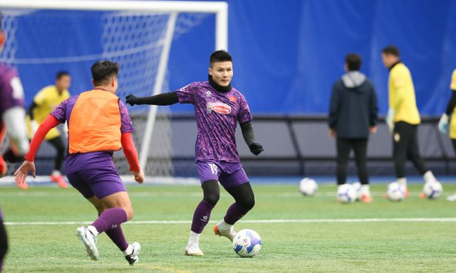 TRỰC TIẾP Việt Nam 2-0 Daegu FC: Quang Hải ghi bàn thắng đẹp mắt mang về chiến thắng