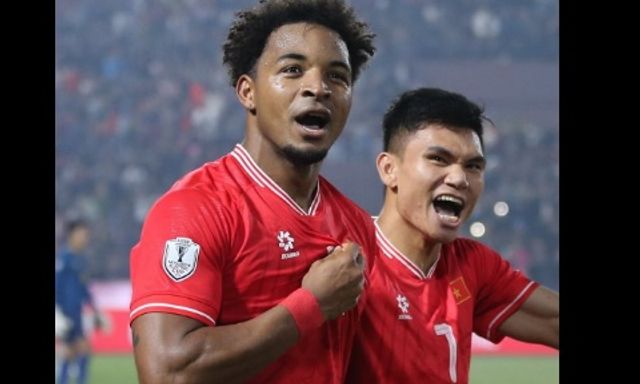 Vừa ra mắt, Nguyễn Xuân Son đã “vô đối” trong một cuộc đua ở AFF Cup