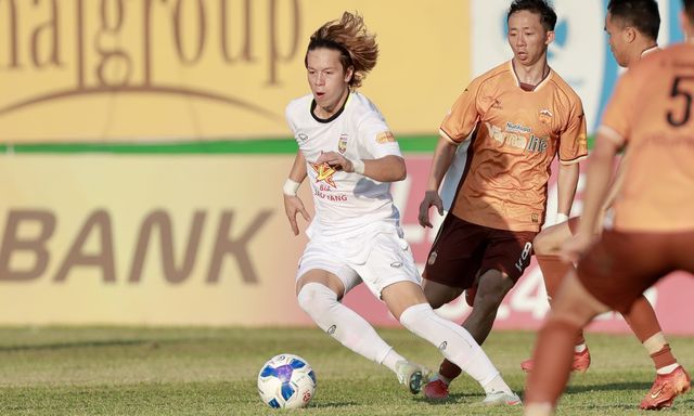 Tiền vệ Việt kiều cao 1m78 nhận lót tay tiền tỷ, ký 2 năm với đội “ngựa ô” V.League