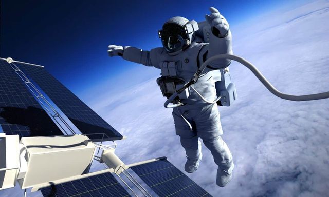 NASA tiết lộ phi hành gia ngoài vũ trụ phải đối mặt với 1 thứ 16 lần/ngày, hại cả thể chất lẫn tinh thần