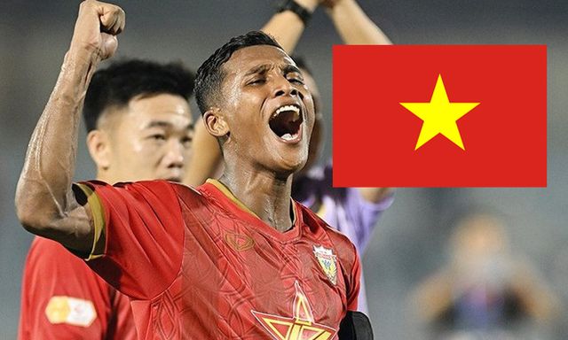 Việt kiều Pháp cao 1m78: “Tôi nộp giấy tờ xong hết rồi, giờ chỉ chờ ngày khoác áo tuyển Việt Nam”