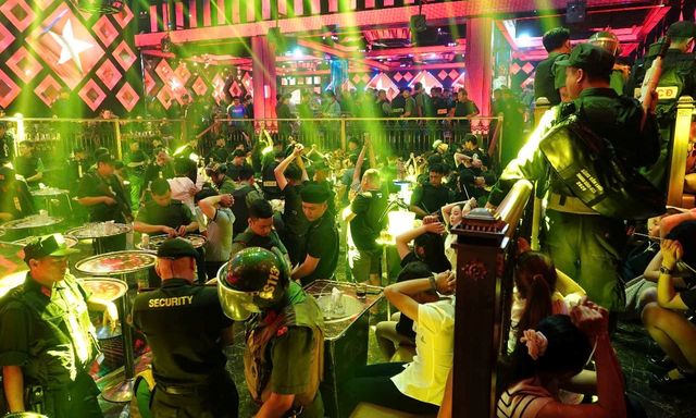 Vụ 200 cảnh sát bao vây toàn bộ quán Paris Night: Bắt tạm giam chủ quán Mạnh Trọng Toản