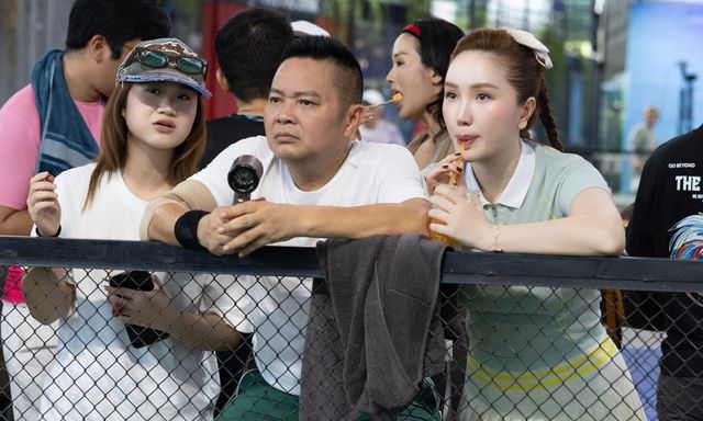 Bảo Thy cùng ông xã đại gia thi đấu Picklebal, đạt thành tích ấn tượng dù mới tập chơi 1 tháng