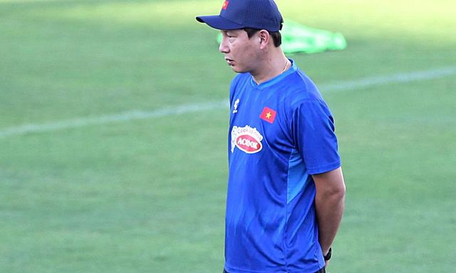 HLV Kim Sang-sik và áp lực của sự kỳ vọng