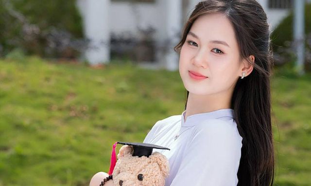 Dung mạo ưu tú của thủ khoa khối A00 toàn quốc đạt 3 điểm 10, bí quyết học giỏi là không học quá nhiều