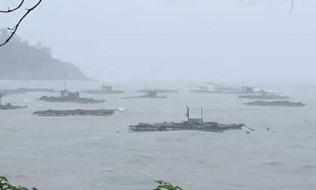 Bão số 5 giật cấp 13 đổ bộ vào đất liền Việt Nam: Những tỉnh thành nào chịu ảnh hưởng mạnh nhất?