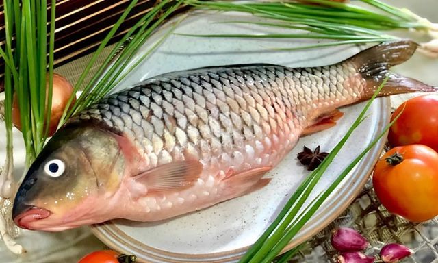 Ngộ độc nặng, tử vong chỉ vì ăn cá chép được chế biến kiểu này: Chuyên gia chỉ cách 