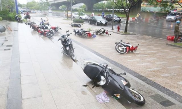 Tin mới nhất về cơn bão số 10: Khi nào Hà Nội bắt đầu mưa to đến rất to?