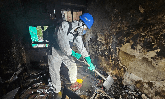 Tròn 1 tuần sau thảm hoạ cháy chung cư Hong Kong: Có những nạn nhân được phát hiện tại vị trí không ngờ