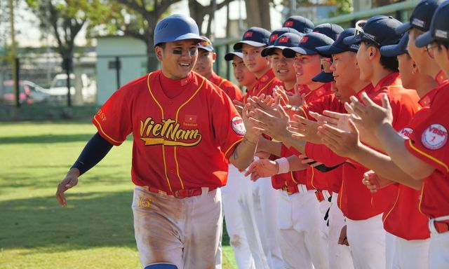 SEA Games 33: Thắng 5-2 trước Malaysia, đội tuyển Việt Nam mở ra cơ hội tranh huy chương