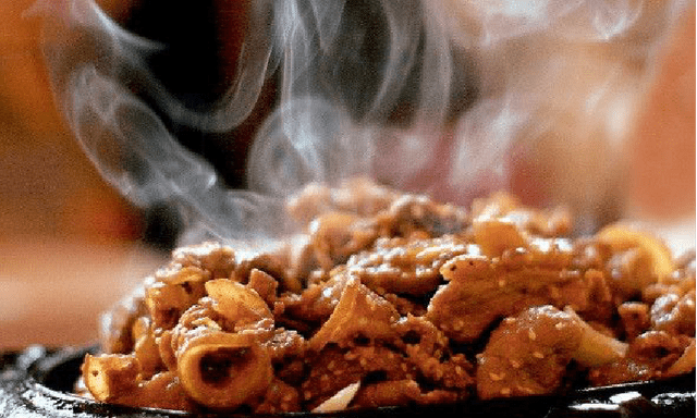 Không phải bánh mì, món ăn từ 35.000 đồng/phần này mới là hương vị Việt lọt top 100 thế giới năm 2026