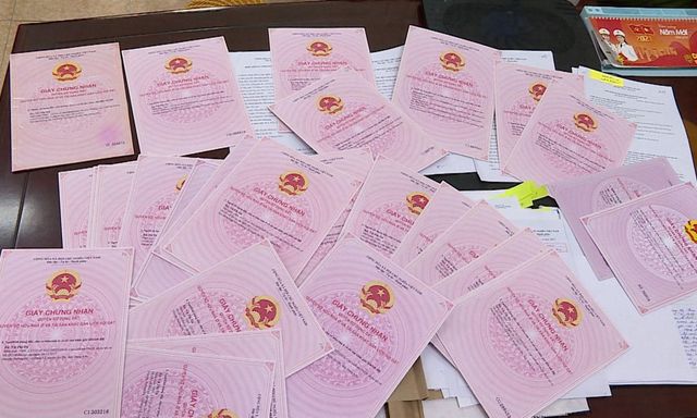 Công an ra cảnh báo liên quan đến việc làm sổ đỏ của người dân